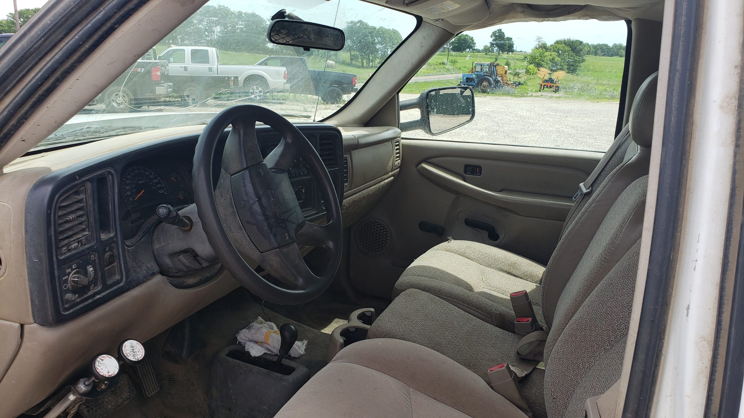 05 Chevy Silverado 2500HD